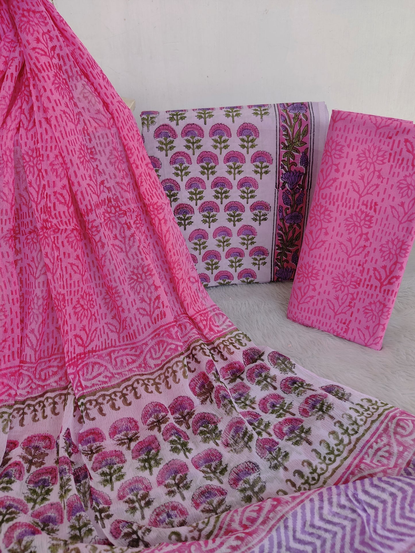 HAND BLOCK PRINTED COTTON SUIT WITH PURE CHIFFON DUPATTA