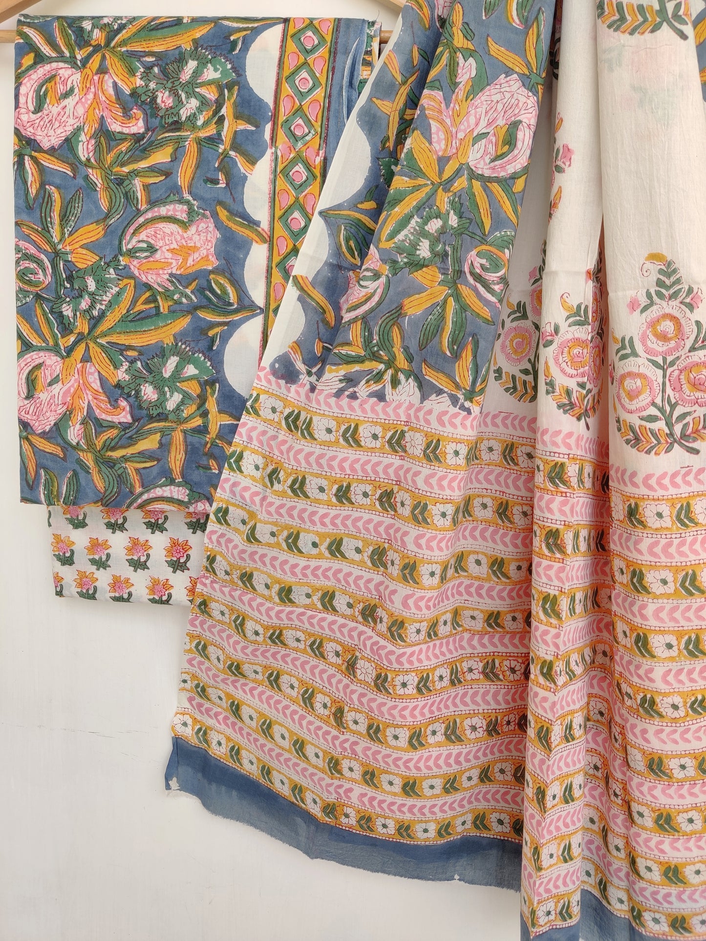 (SALE) Hand Block Printed Cotton Suit With Mulmul Cotton Dupatta