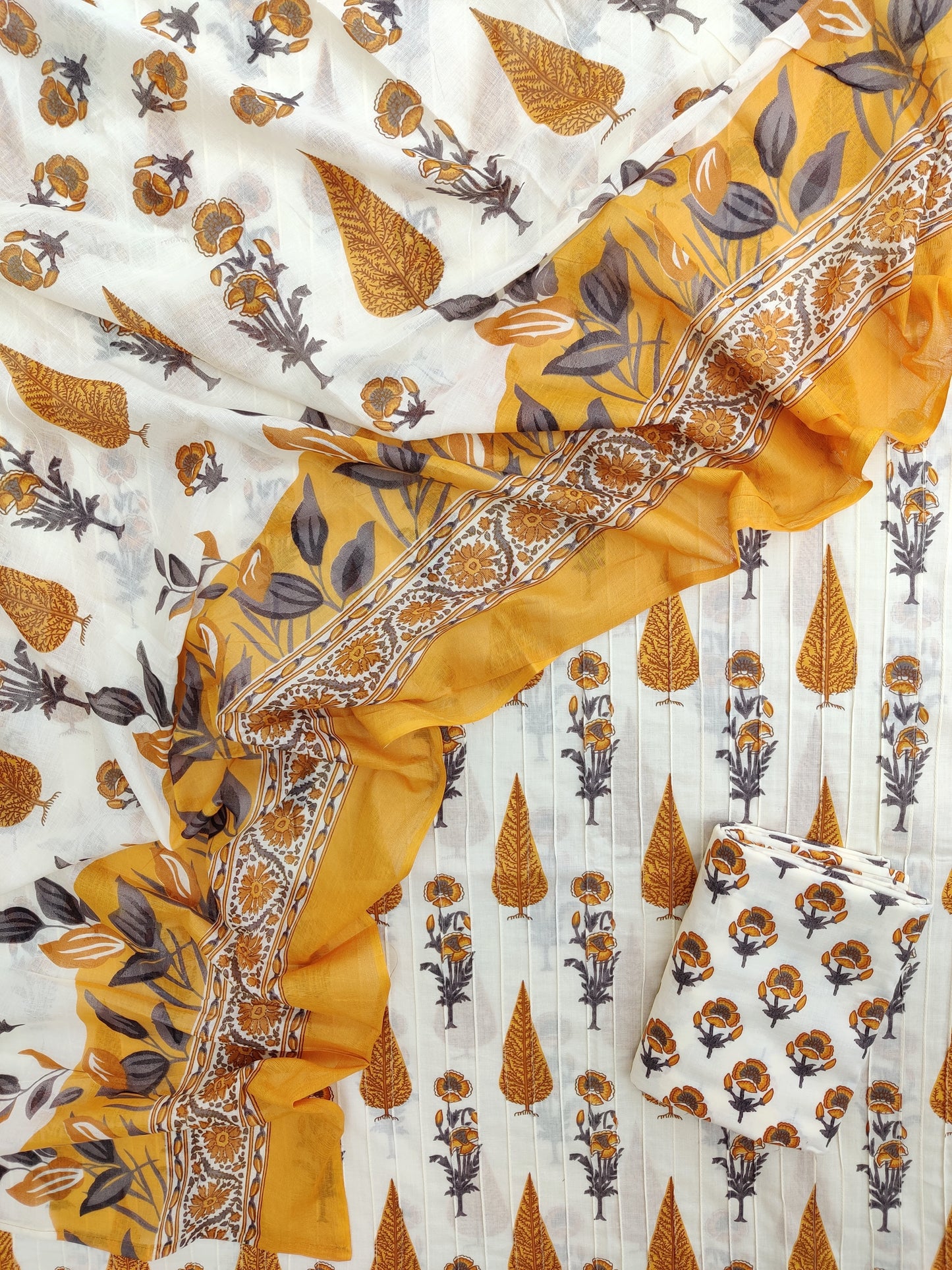Jaipuri Printed *PINTEX* Cotton Suit With Mulmul Cotton Dupatta