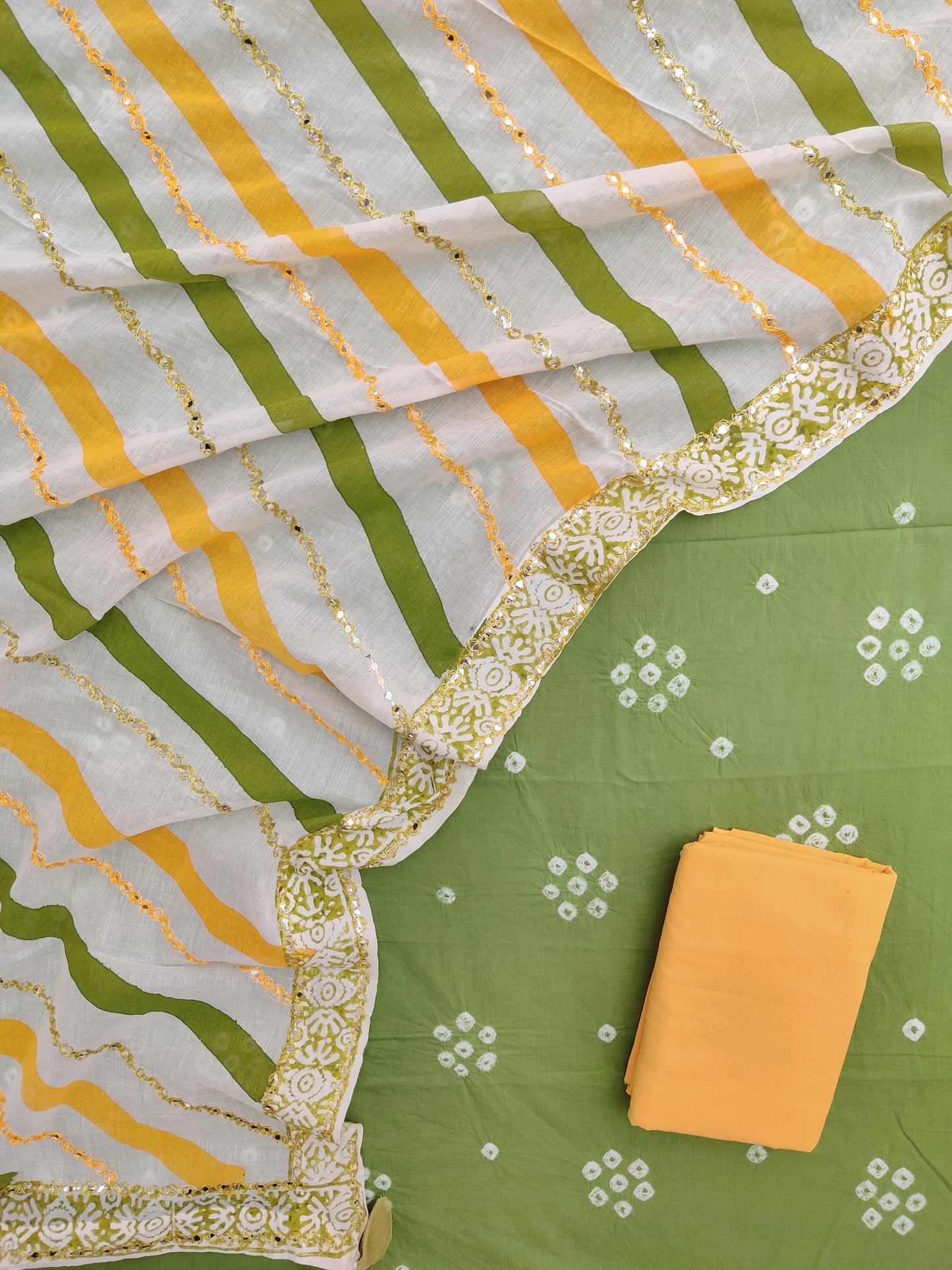 BANDHEJ Cotton Suit With LEHRIYA Mulmul Dupatta