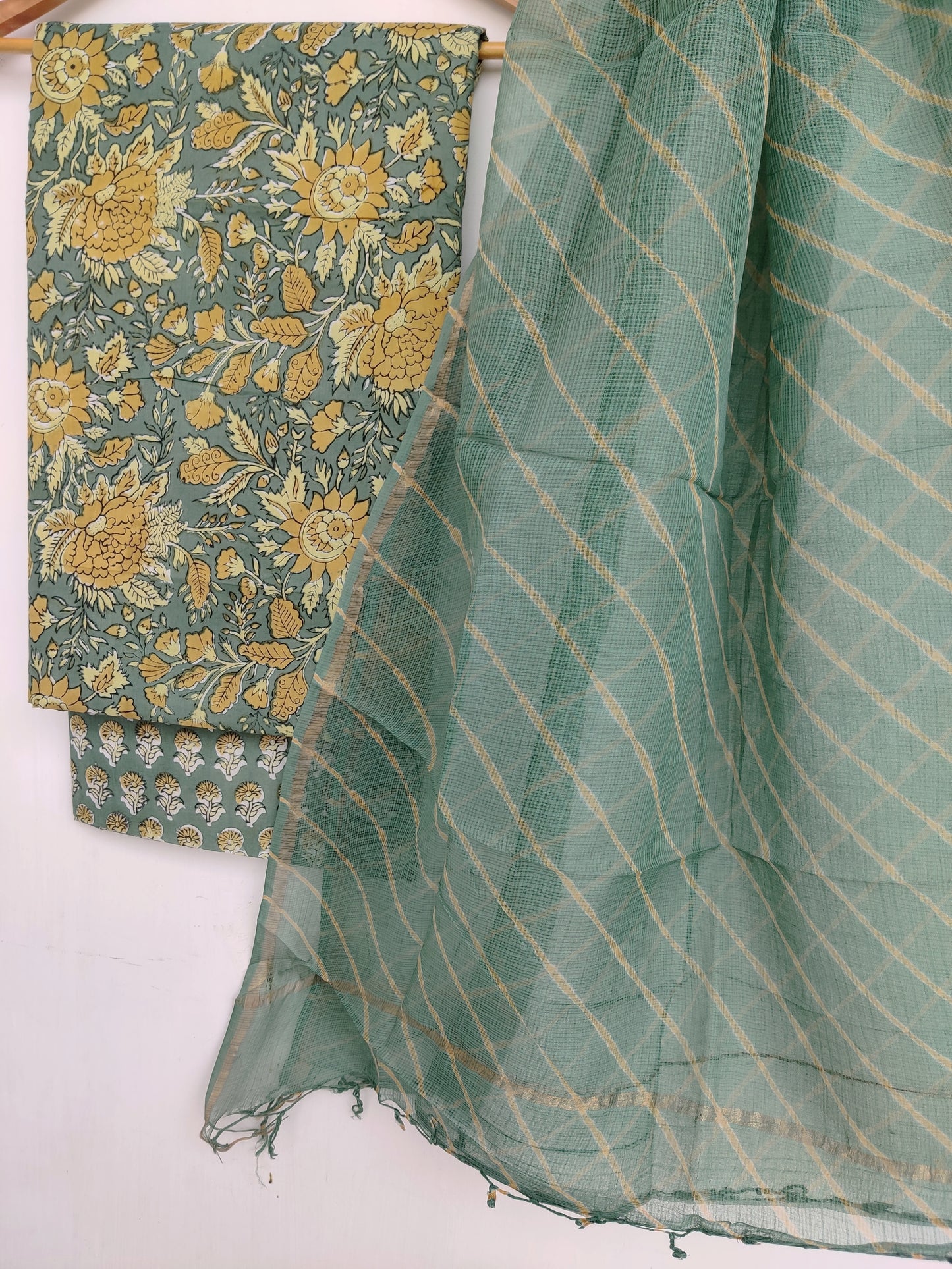 BLOCK PRINTED COTTON SUIT WITH LEHRIYA KOTA DORIA DUPATTA