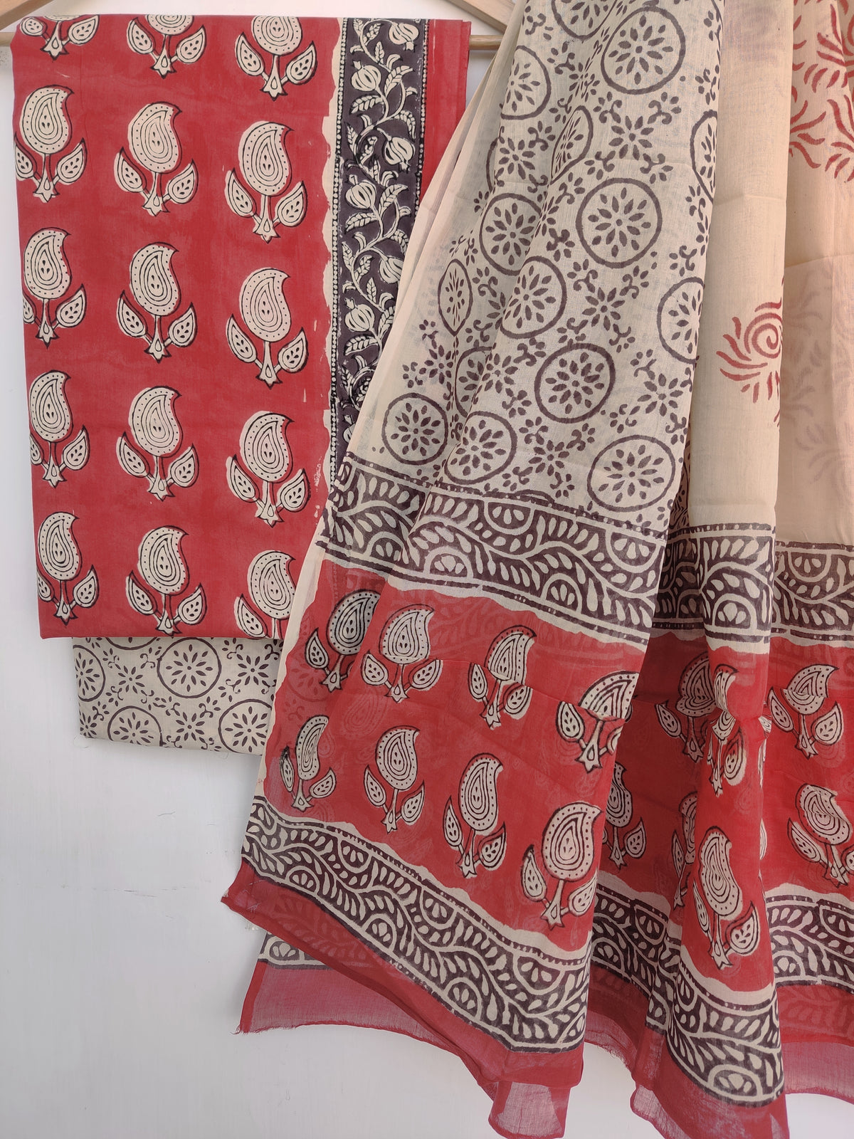 (KALAMKARI) Hand Block Printed Cotton Suit With Mulmul Cotton Dupatta
