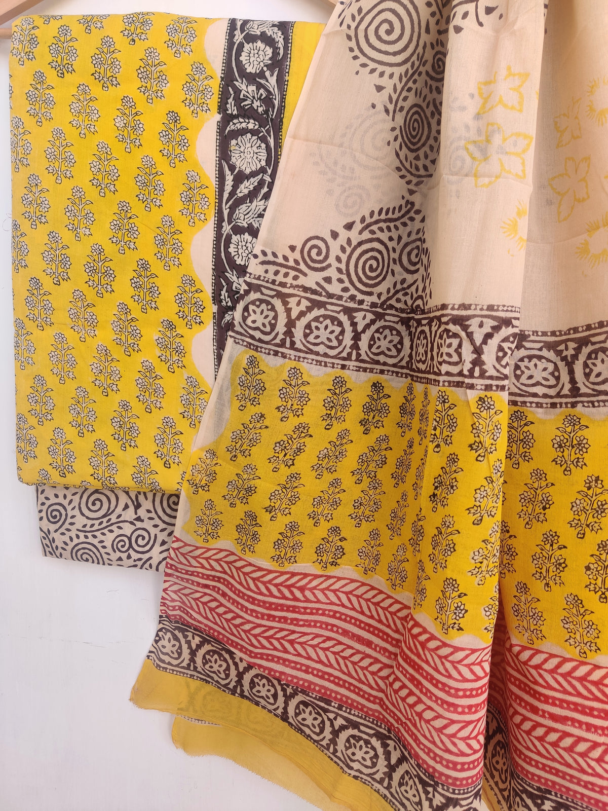 (KALAMKARI)!Hand Block Printed Cotton Suit With Mulmul Cotton Dupatta