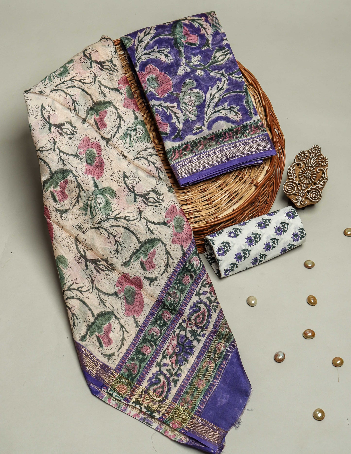 Hand Block Printed Maheshwari Silk Suit with Maheshwari Silk Dupatta  2
