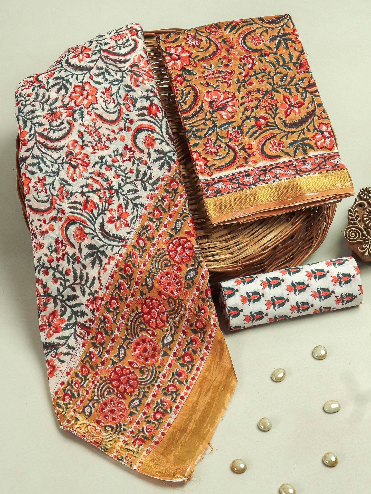 HAND BLOCK PRINTED MAHESHWARI SILK SUIT WITH MAHESHWARI SILK DUPATTA