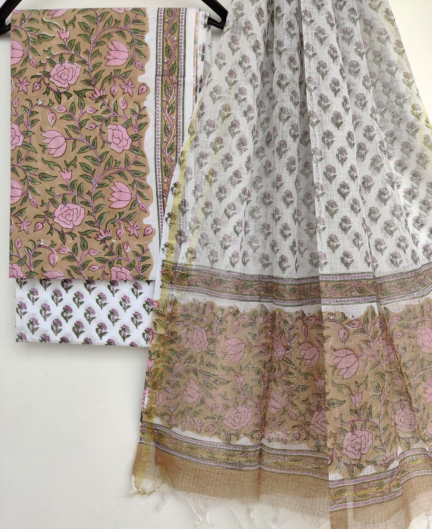 HAND BLOCK PRINTED COTTON SUIT WITH KOTA DORIA DUPATTA11