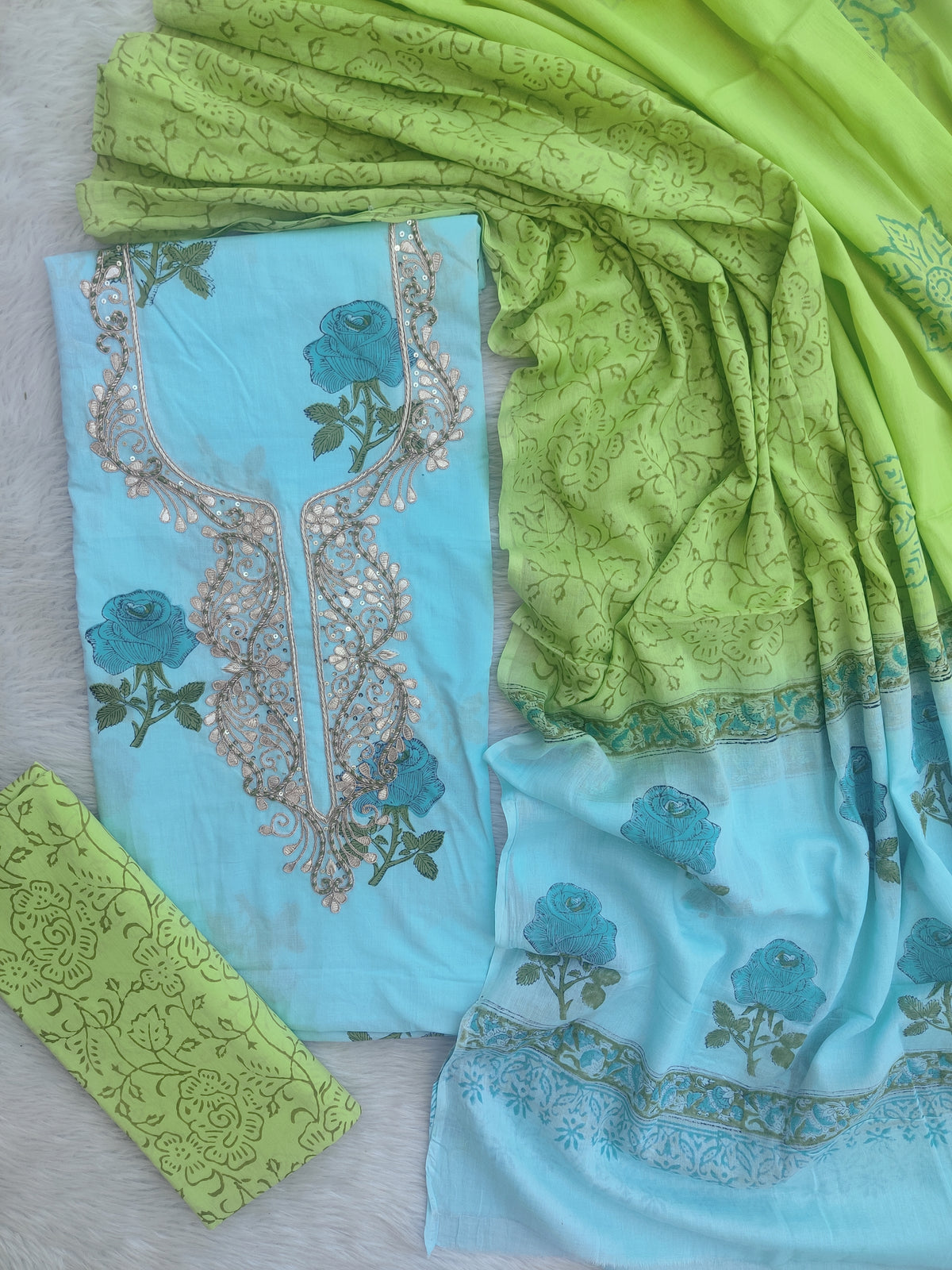 FLORAL PRINTED COTTON GOTA PATTI SUIT WITH COTTON DUPATTA1