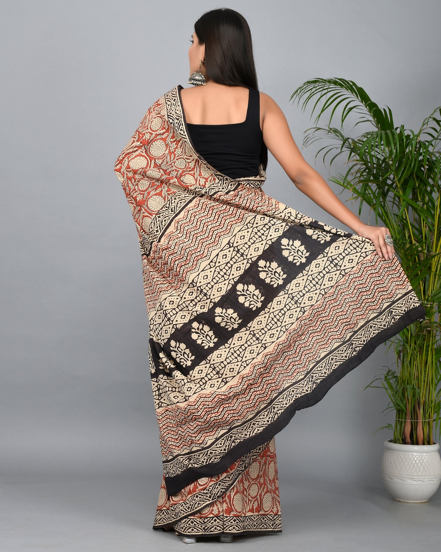 Bagru Kalamkari Printed Cotton Mulmul Saree with Blouse Piece