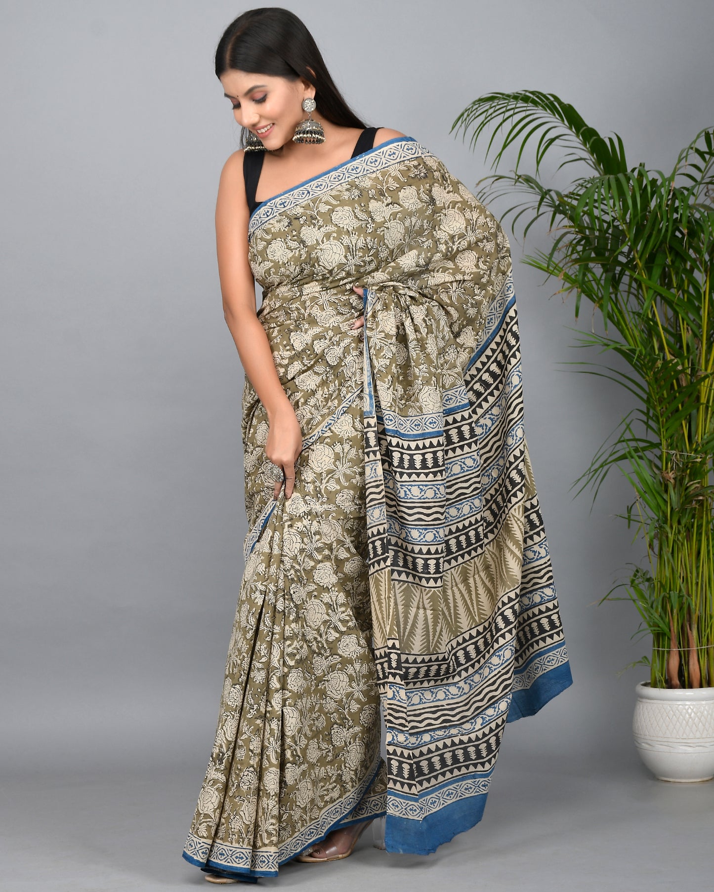 Bagru Printed Green Cotton Mulmul Saree with Blouse Piece